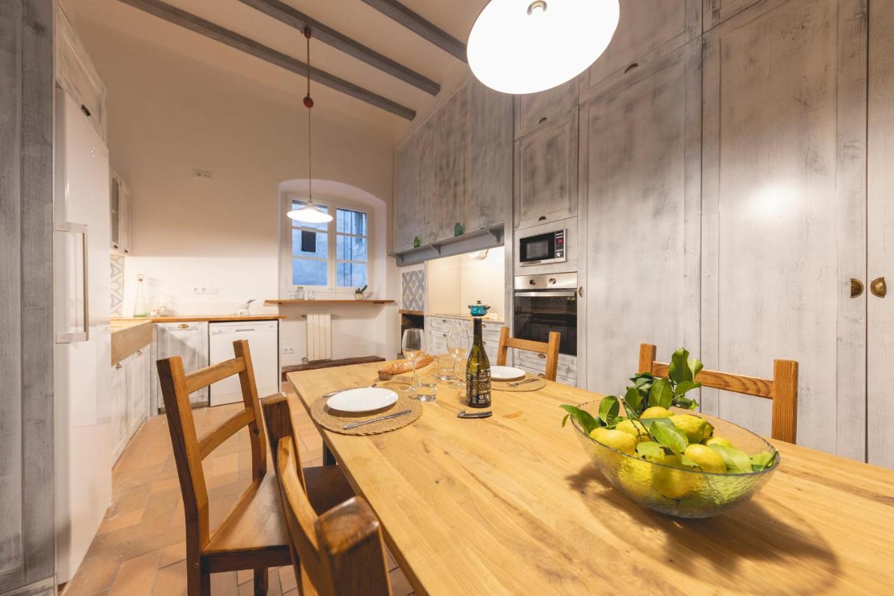 Bravissimo Placa Del Vi, Authentic Historic Apartment ชีโรนา ภายนอก รูปภาพ
